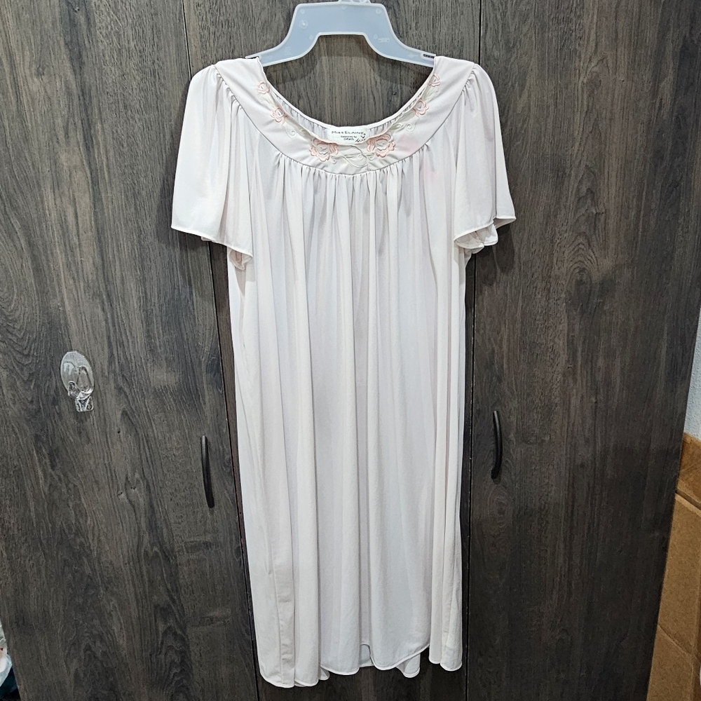 Miss Elaine "Exclusively for Dillards" Nightgown Night Gown L👀K Size L Lingerie
